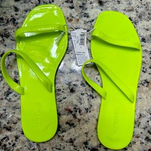 Old Navy Jelly Slide - LEMON LIME